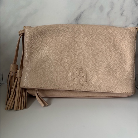 Tory Burch Handbags - Tory Burch Pebbled Leather Fold-Over Crossbody Clutch Bag in Light Blush Pink